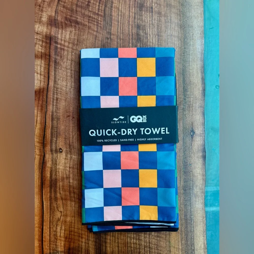 NEW/UNOPENED Slowtide Quick-Dry Travel Towel/Fast Drying/Highly Absorbent Etc.